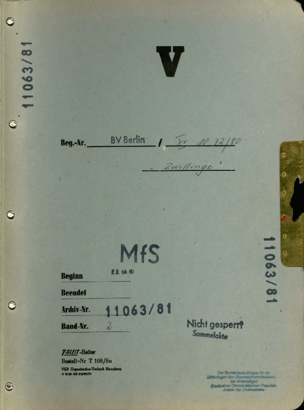 Die „Zwillinge“ (Zu den Ausreiseanträgen zweier&nbsp;Freundinnen